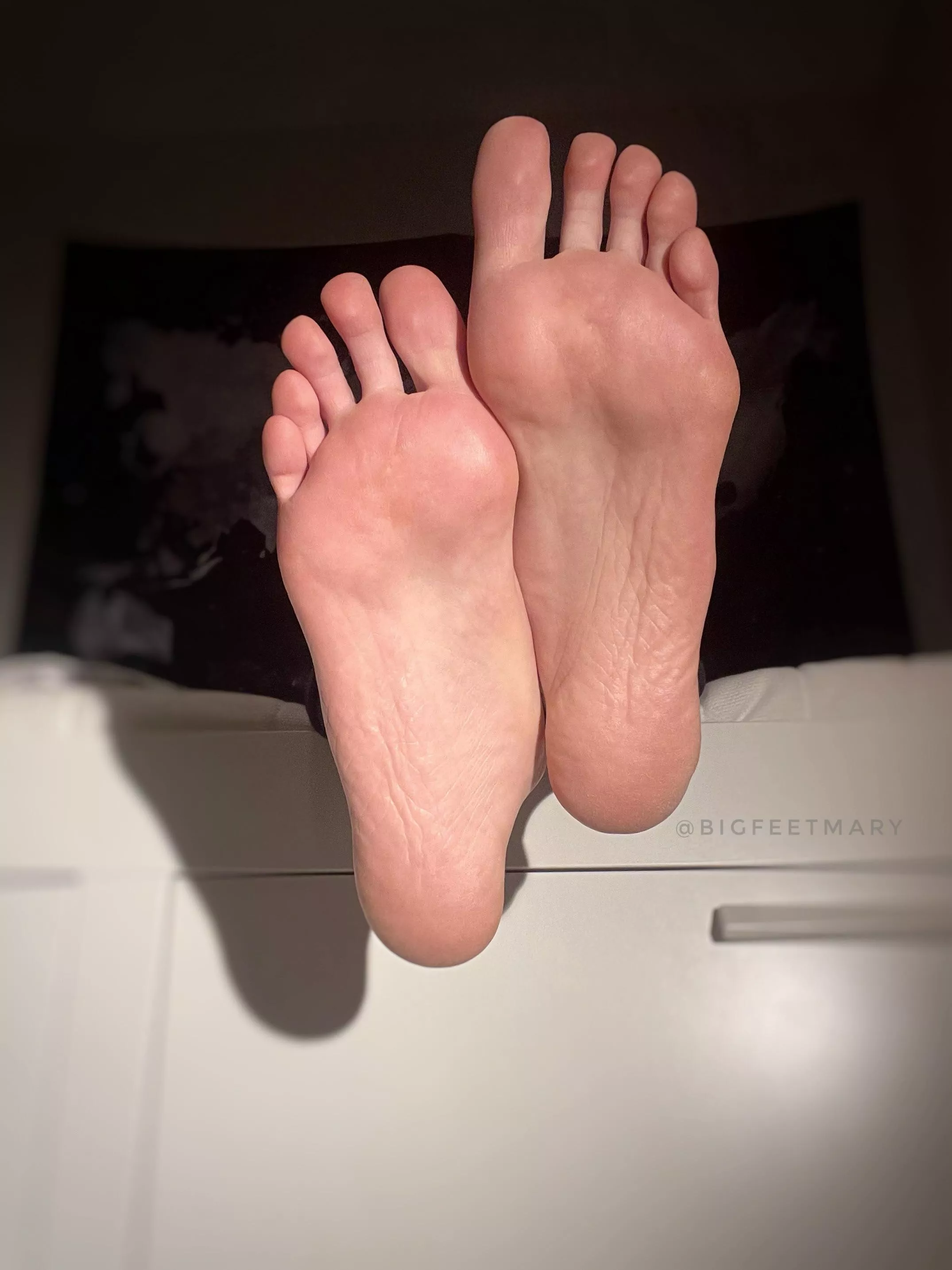 Sniff my Huge Soles 😈 posted by Immediate_Virus9147