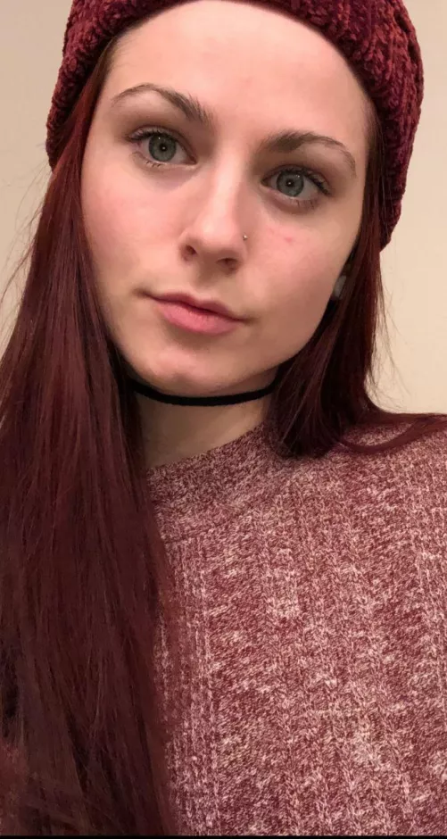 Sn@p scarlet_thom44 if you want to be my slave first like gets a reward 😉😉🤤 by exameak