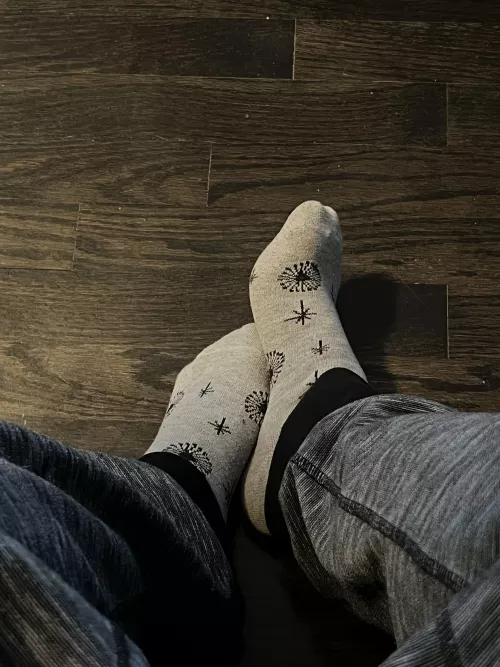 Snuck a pic while hanging w friends 😚 by sweet_val_xx