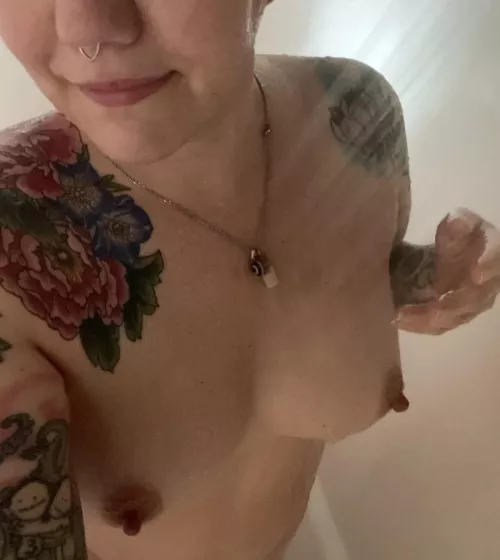 So fresh & so clean by meinhoneyhoney