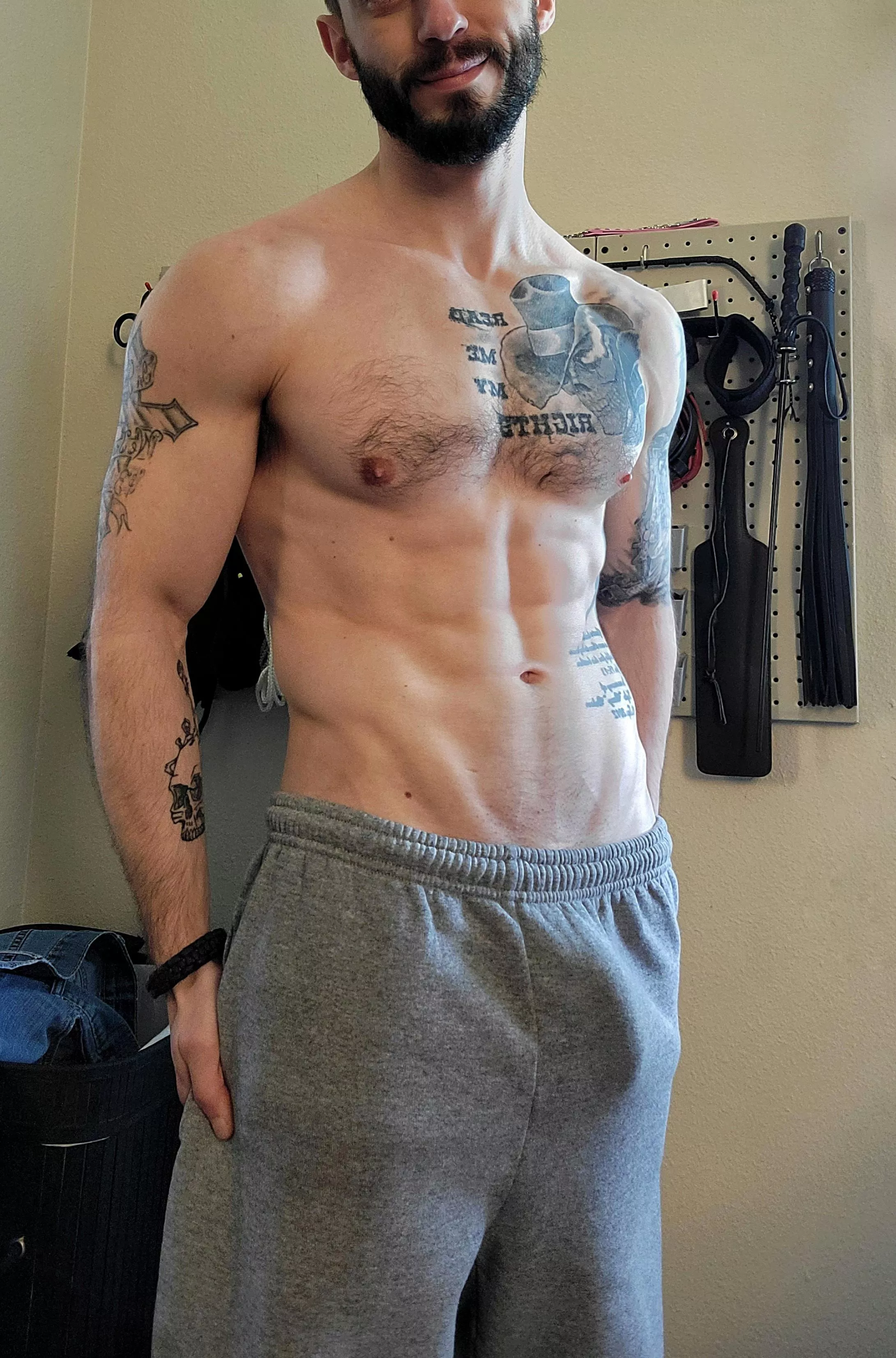 So.. going to the gym like this is probably a 'no,' right? 😏 posted by cowboy171