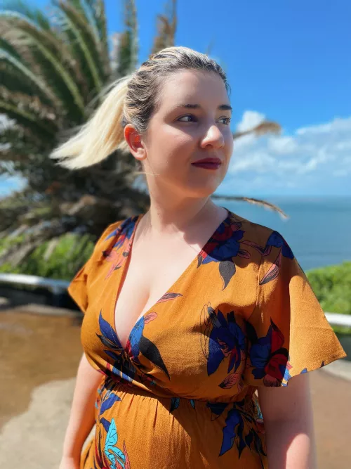 So happy for the sunshine today ☀️ [F] by adventuroussidelines