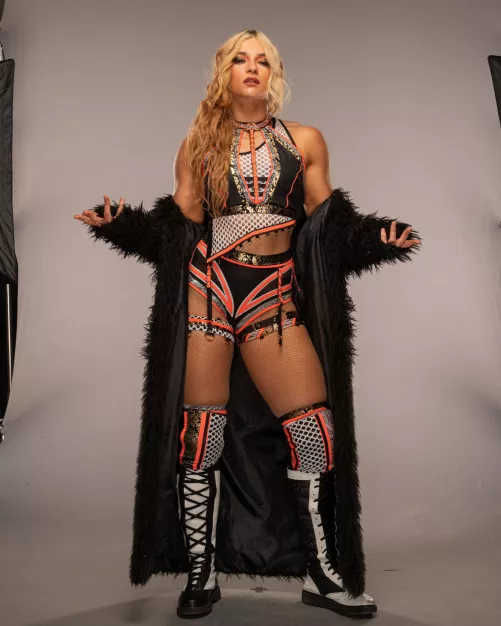 So horny for sexy wrestler Jamie Hayter. Let’s stroke for her by 123guitar123