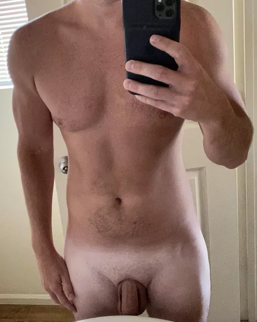 So horny right now by SaucyShyKnight