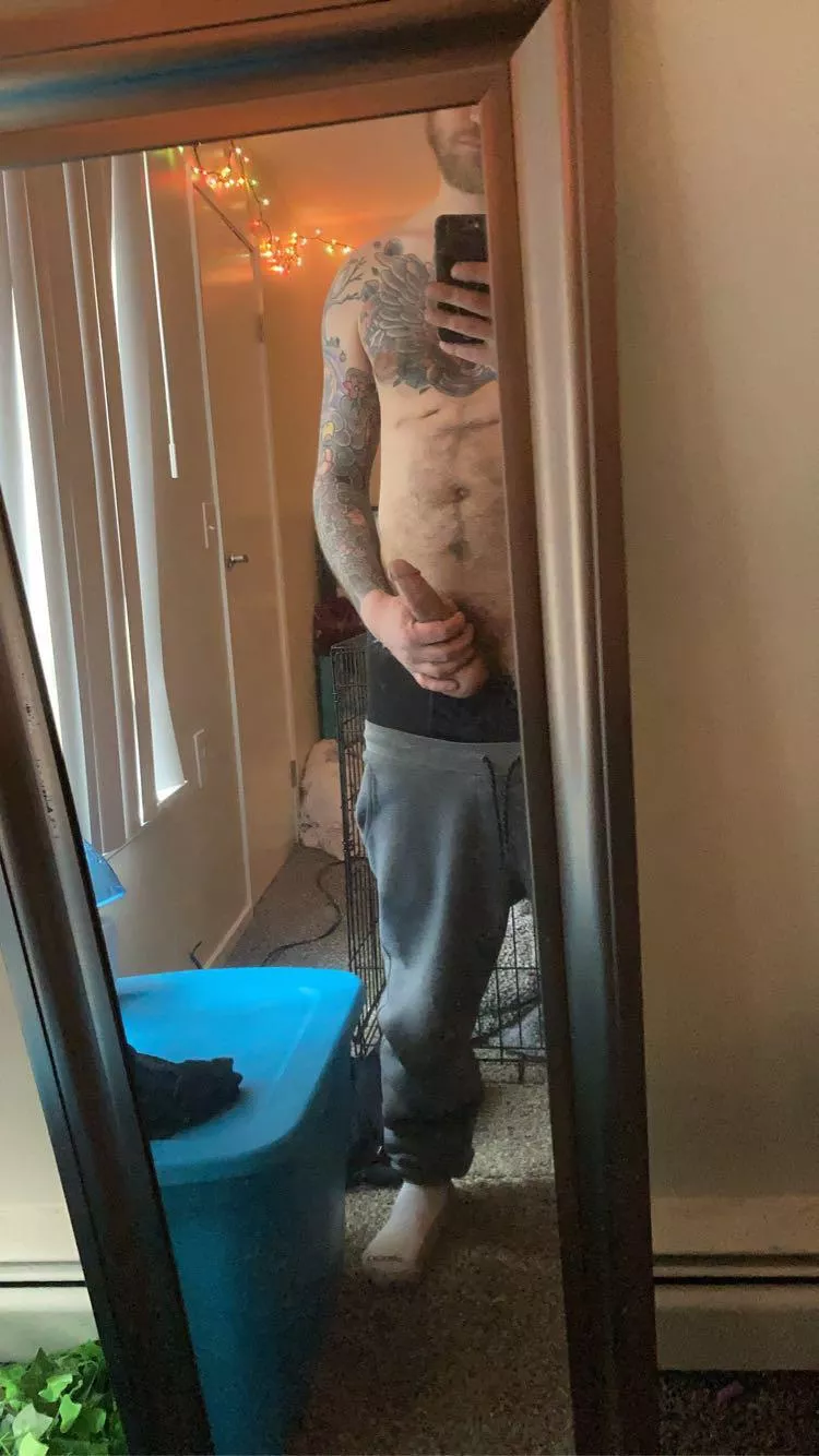 So horny today. Someone come help me out posted by metalnds2