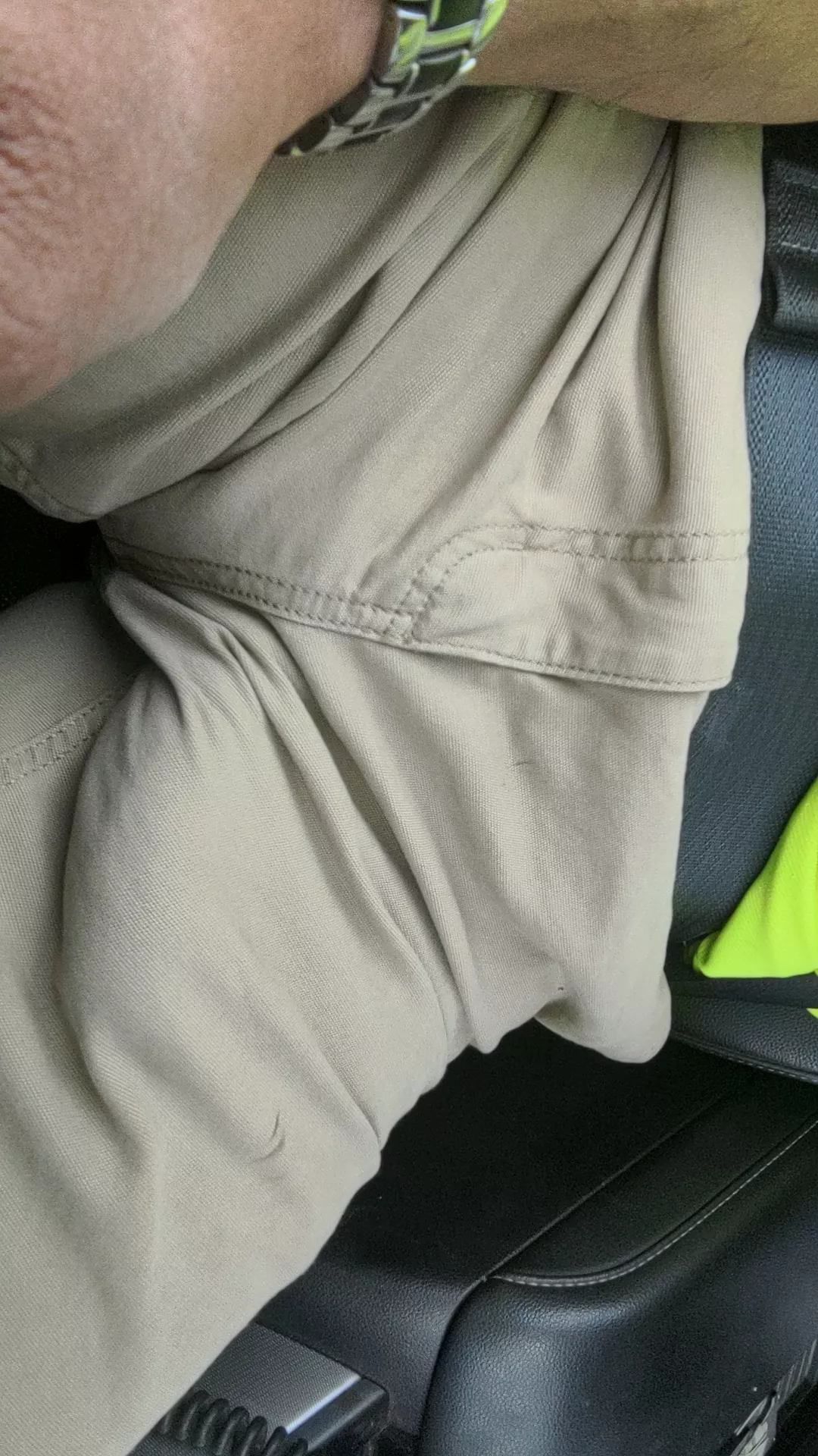 so horny while driving! posted by dicks_dicks_dicks79