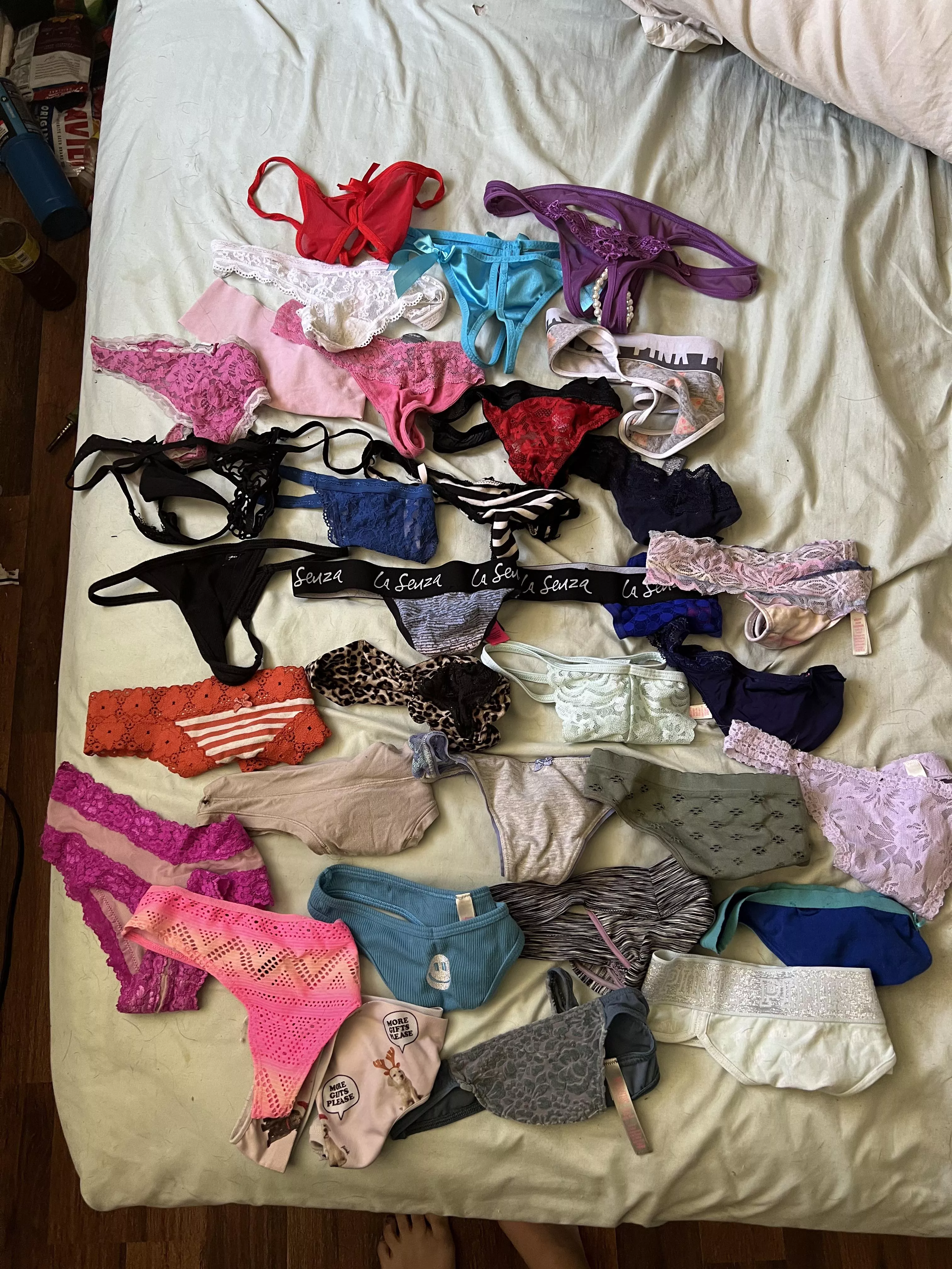 So many which one should I squirt I. Next? ❤️💜💕🥰 posted by scarycar111189