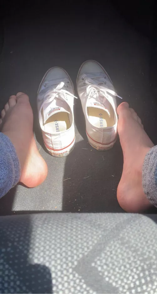 so smelly without socks on 👅 by LowAd2005