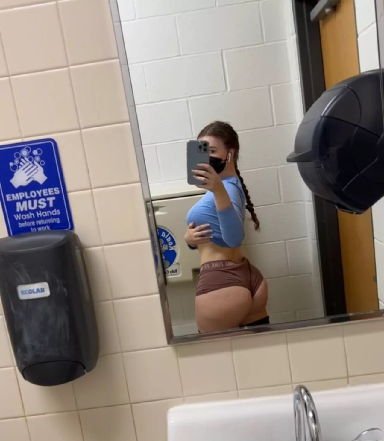 So thick that everybody else in the room is so uncomfortable posted by realprettyangel