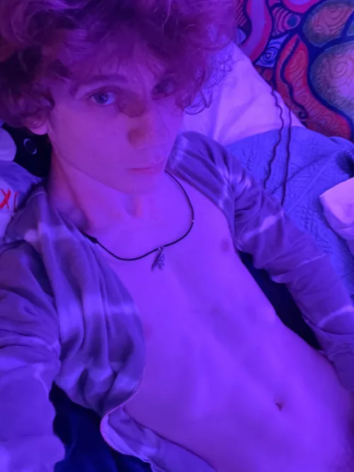 so…. you just gonna stare? by jaderock209