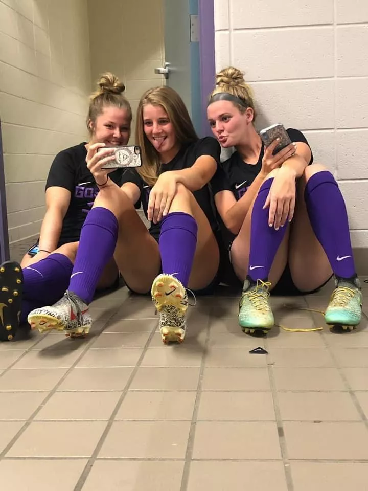 Soccer hotties posted by Substantial-Sport129