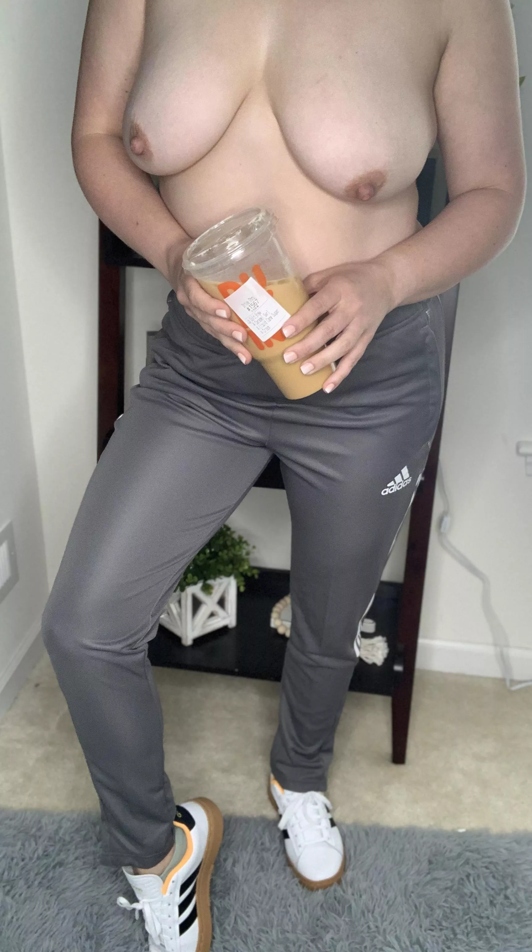 Soccer mom Saturday ⚽️🥅 posted by CheekyJulietXO