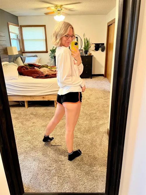 Socks & some booty 😍 by Casanlom2