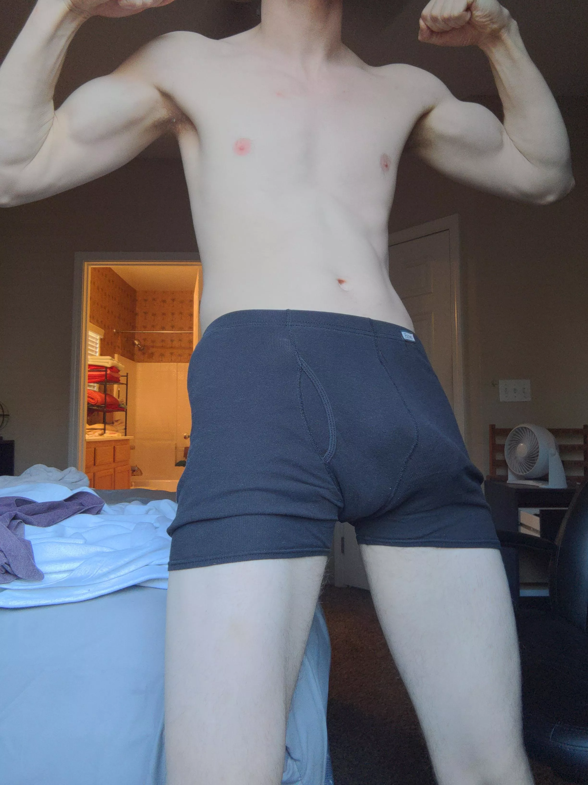 soft and still bulging out 😈 (21) posted by Tallguybwc