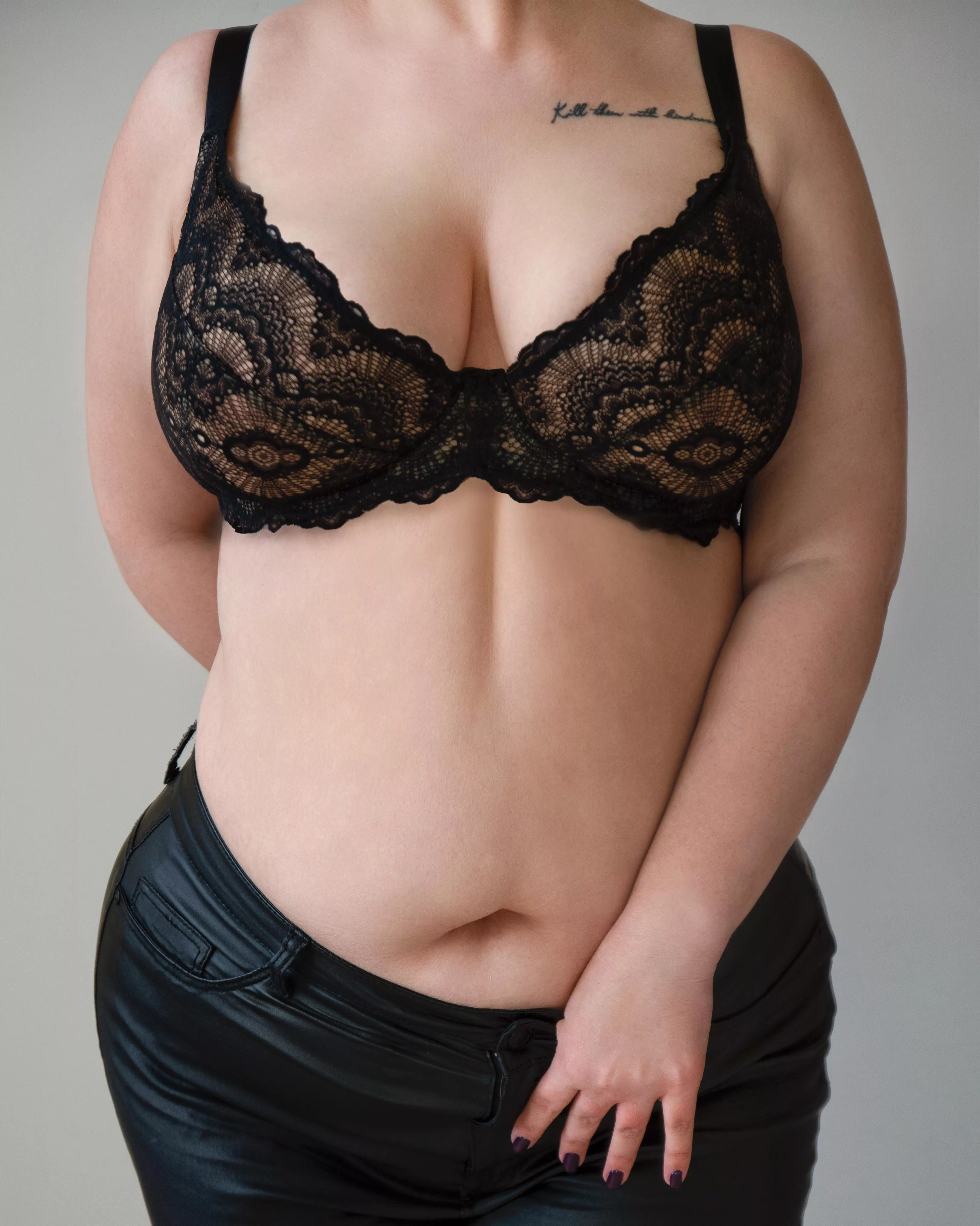 Soft belly posted by Domme_Vesper