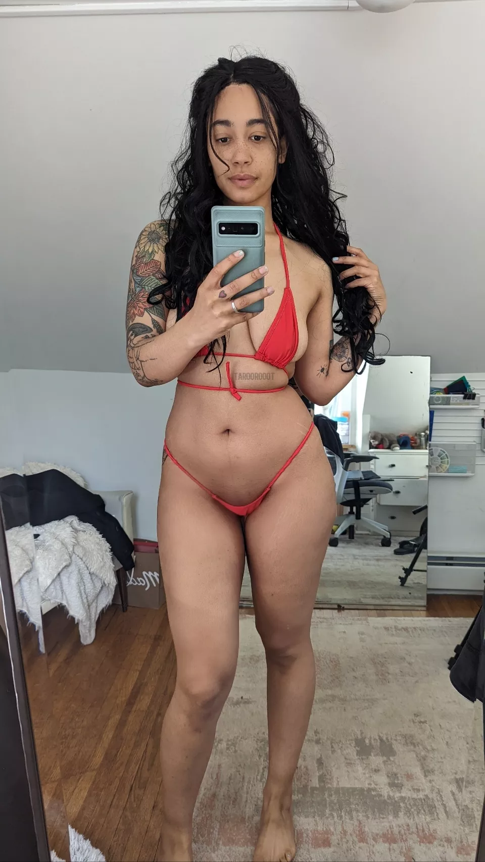 Soft curves posted by TarooRooot