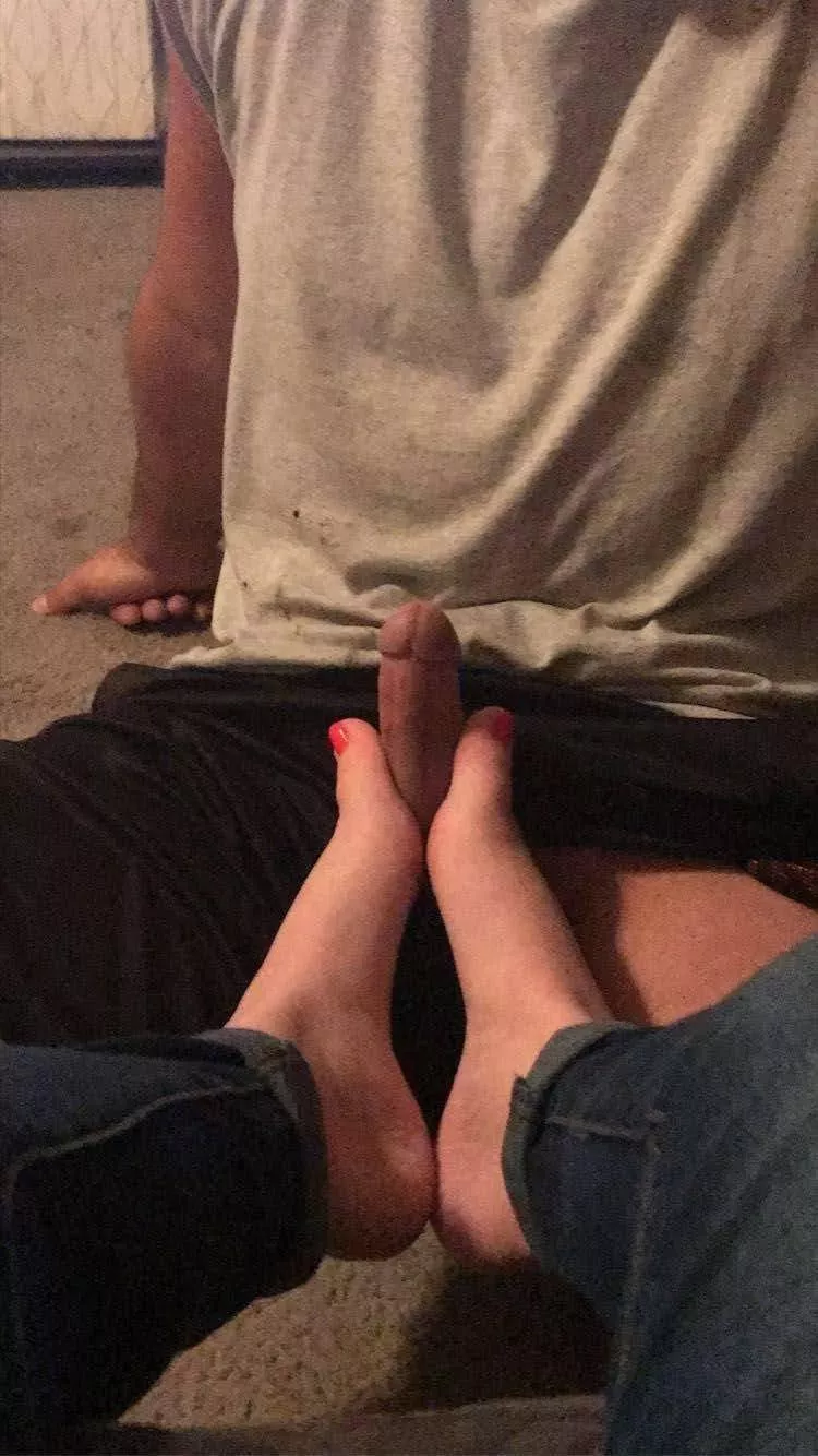 soft feet and a hard cock posted by ihop_420
