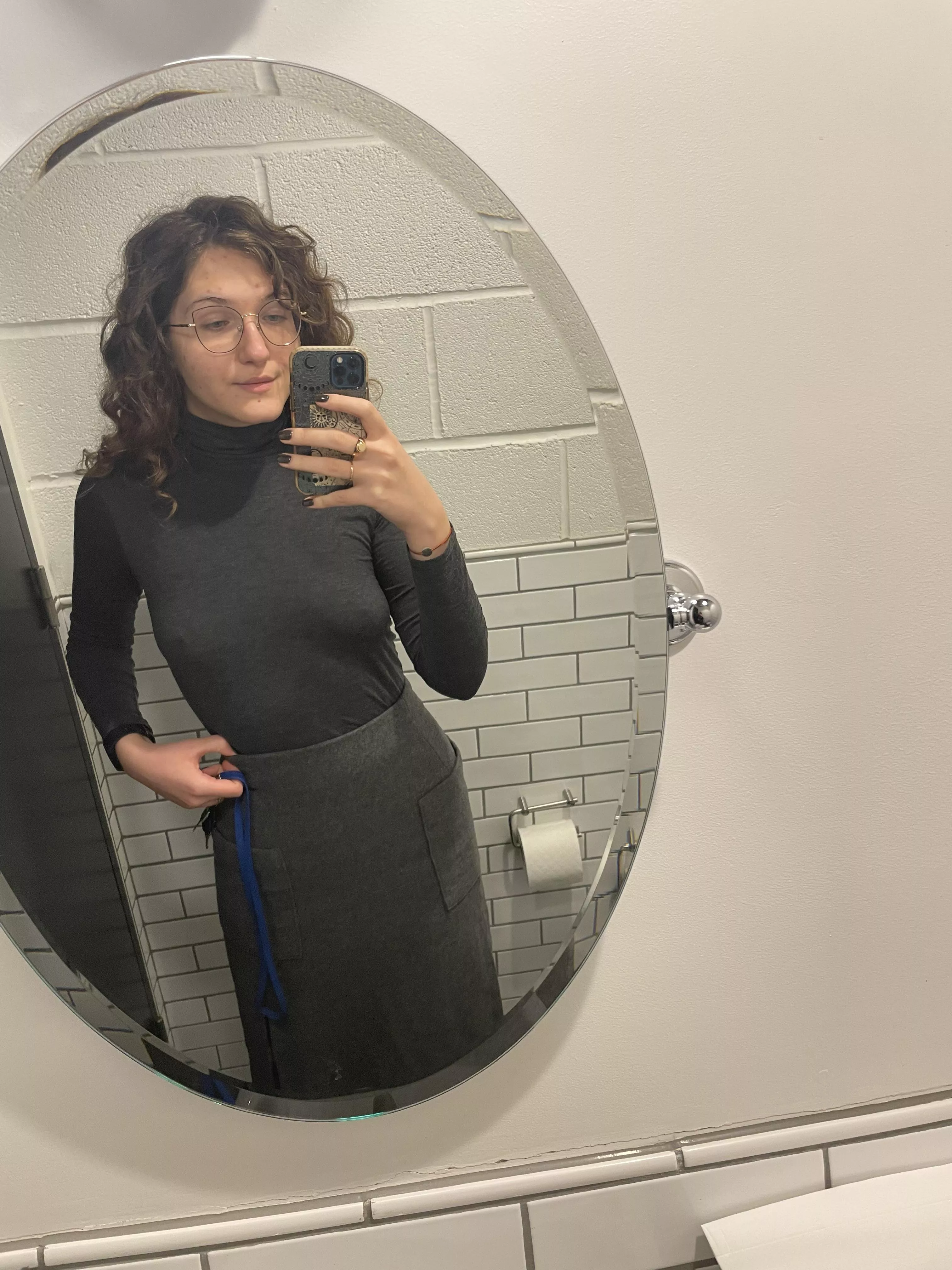 soft office poke posted by adile_like-in-a-lay