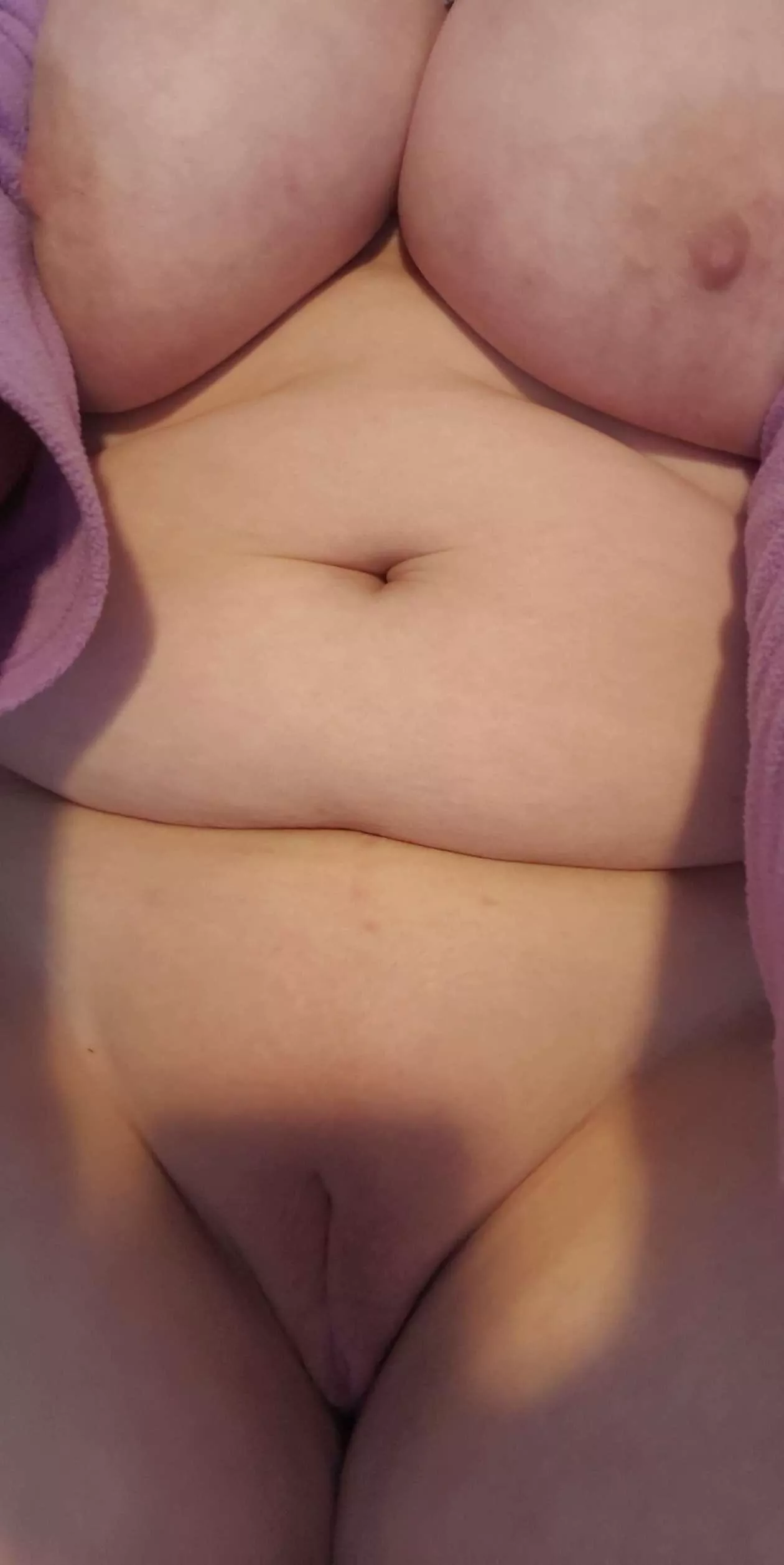 Soft tits and tummy posted by cuckold619