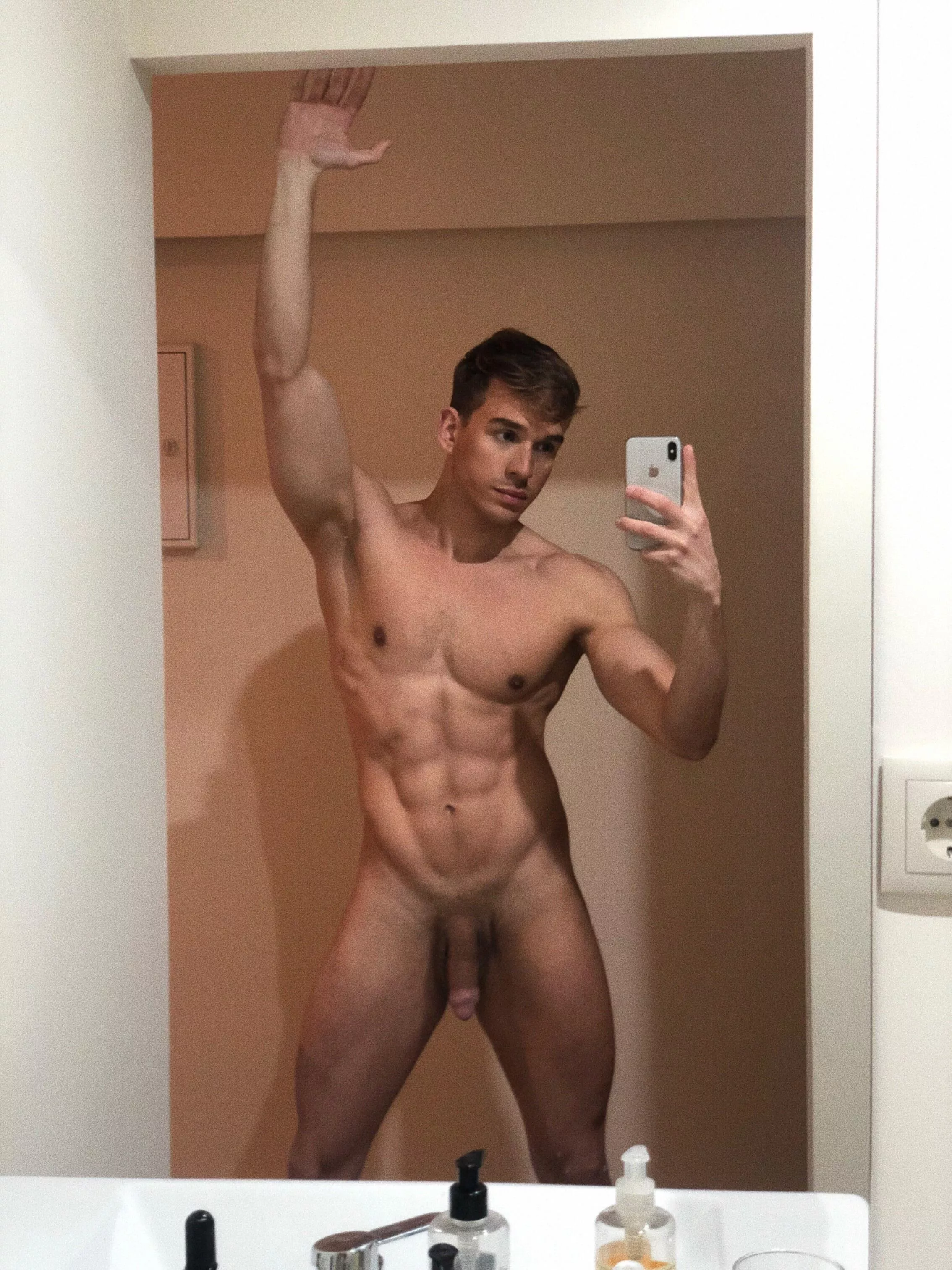 Soft vibes😈 hows your weekend? posted by THEITSJOAO