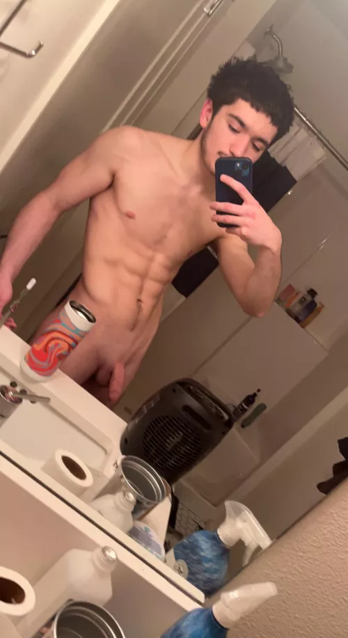 Softie after shower, 18yo by tyjackedd04