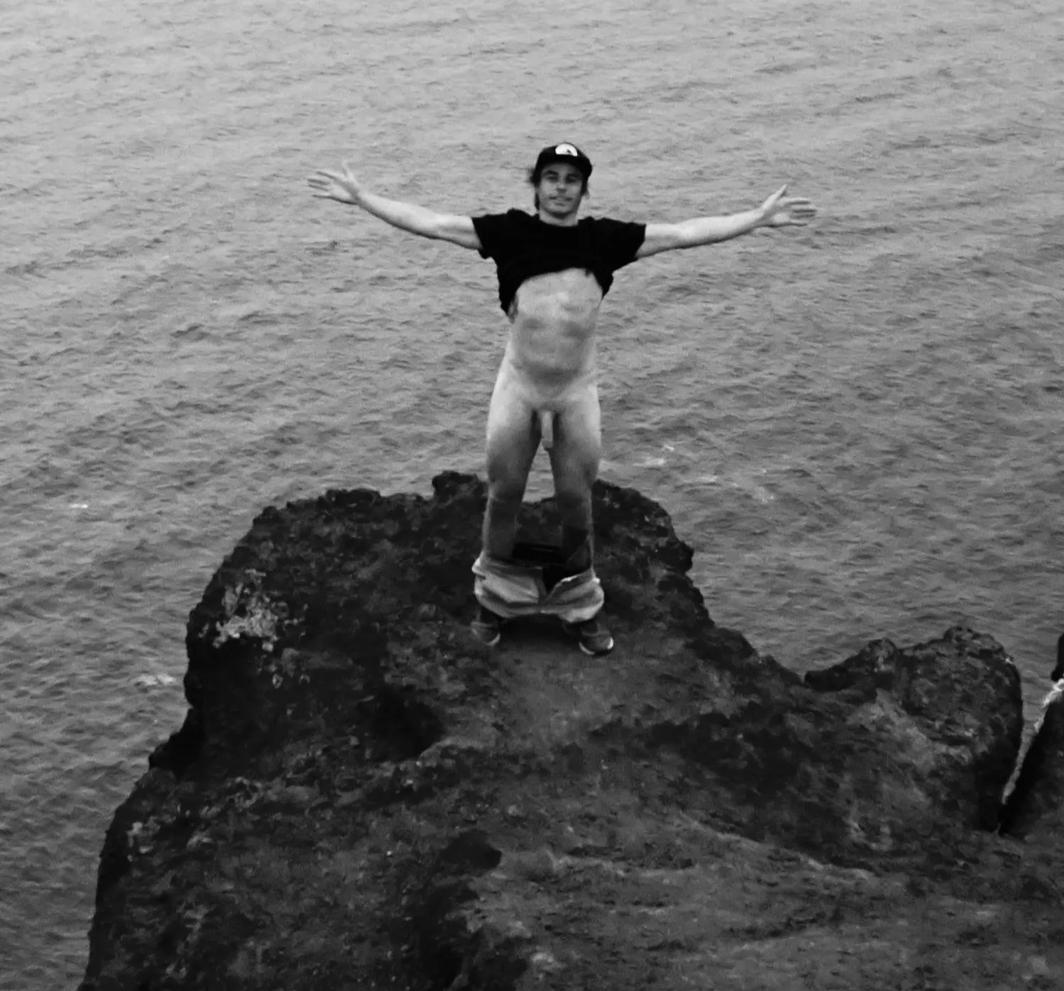 Softy by the sea posted by CreamBro