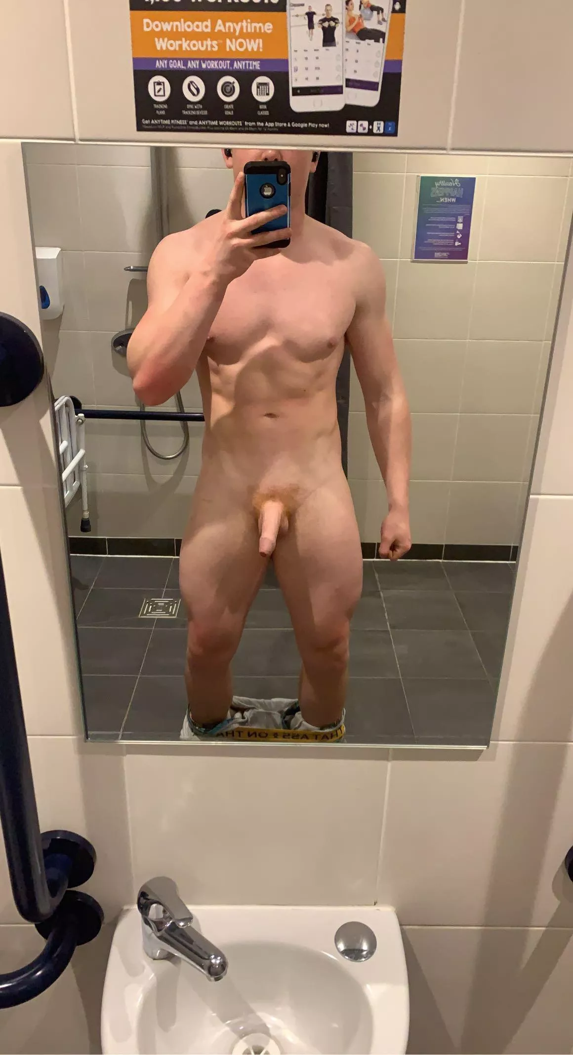 Softy cock post workout looks so much smaller with lifting legs posted by vikingtomas