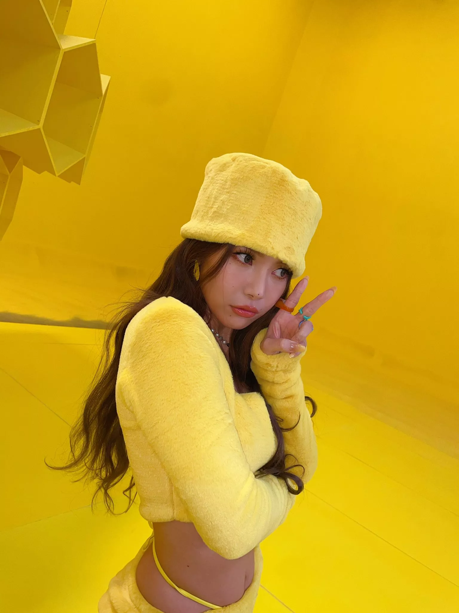 Solar - Mamamoo posted by KingSettle