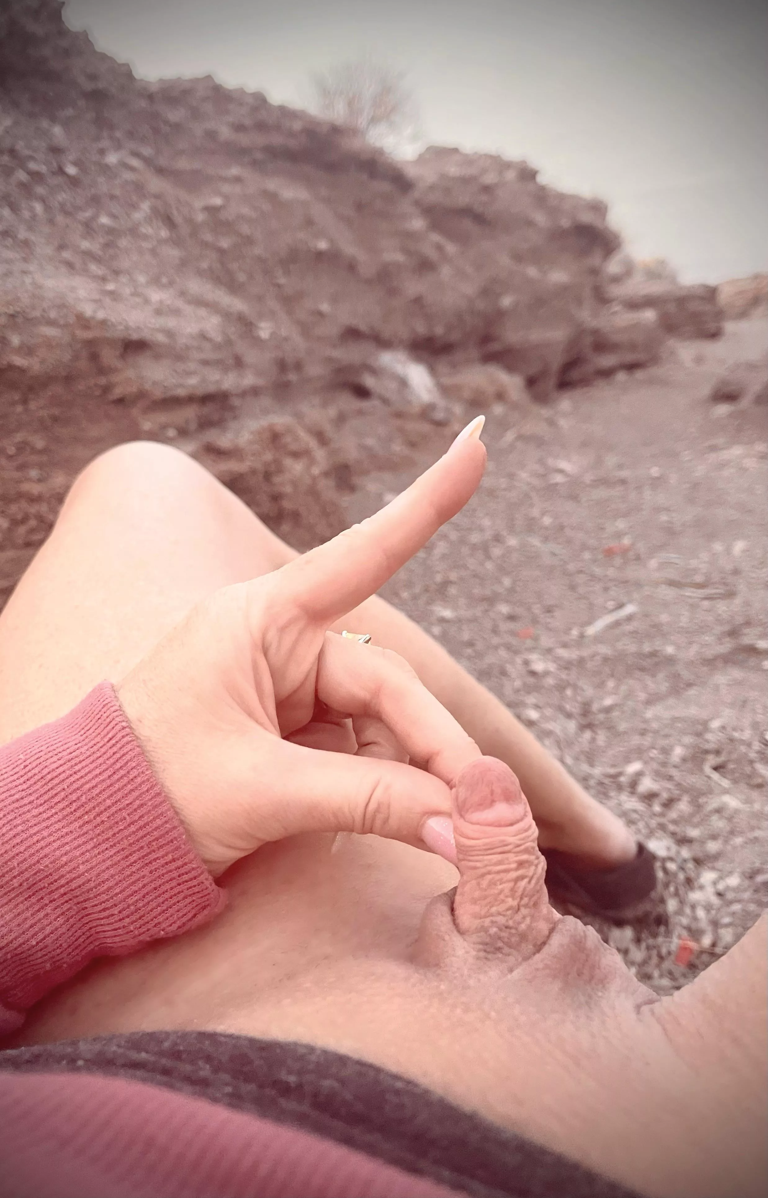 So…last week I was taking this photo for you guys in the desert when I got caught naked by 4 off-roading guys 😂 posted by cyberxenial