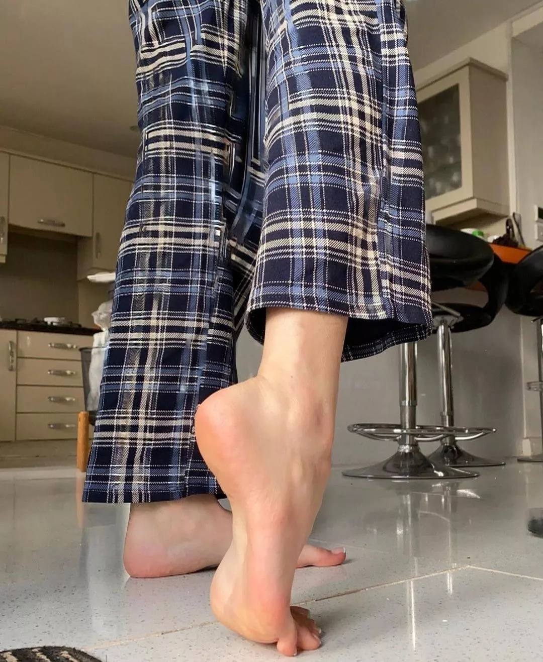 soles for days posted by aomine5454