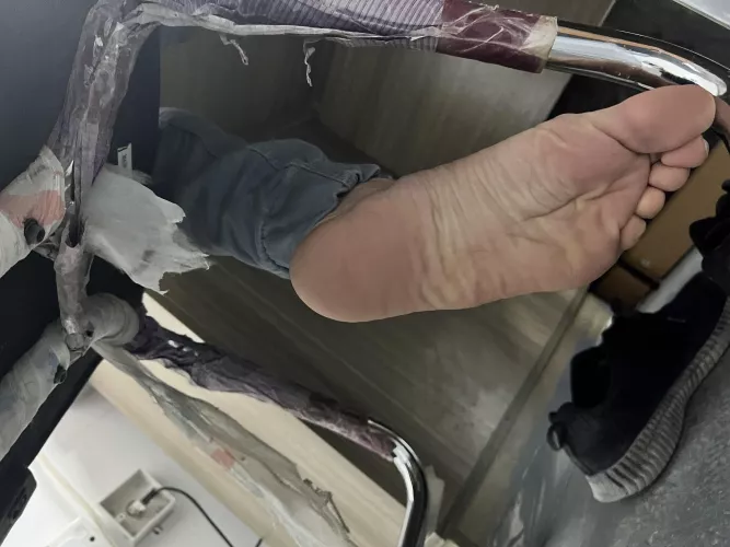 Soles lovers where are you by footcockcuckold