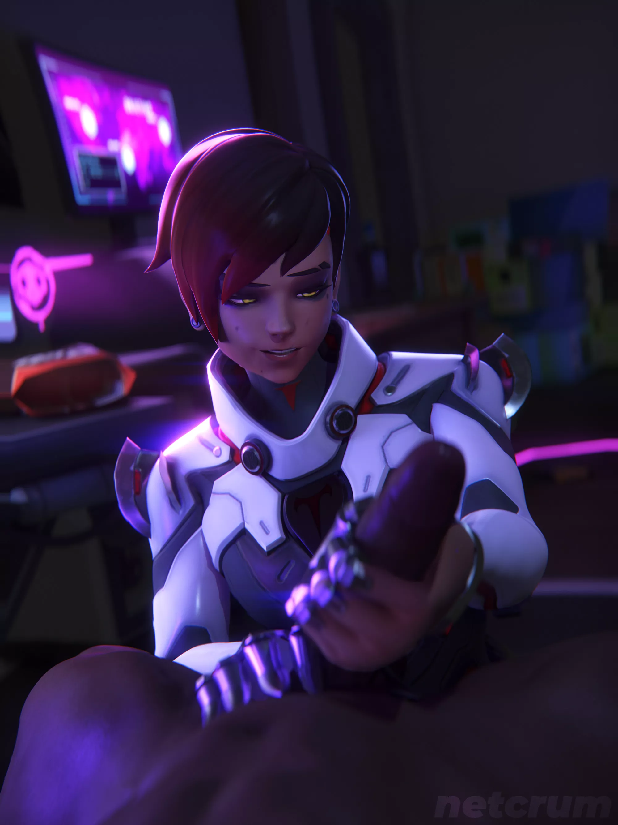 Sombra gives a handy (netcrum) posted by netcrum