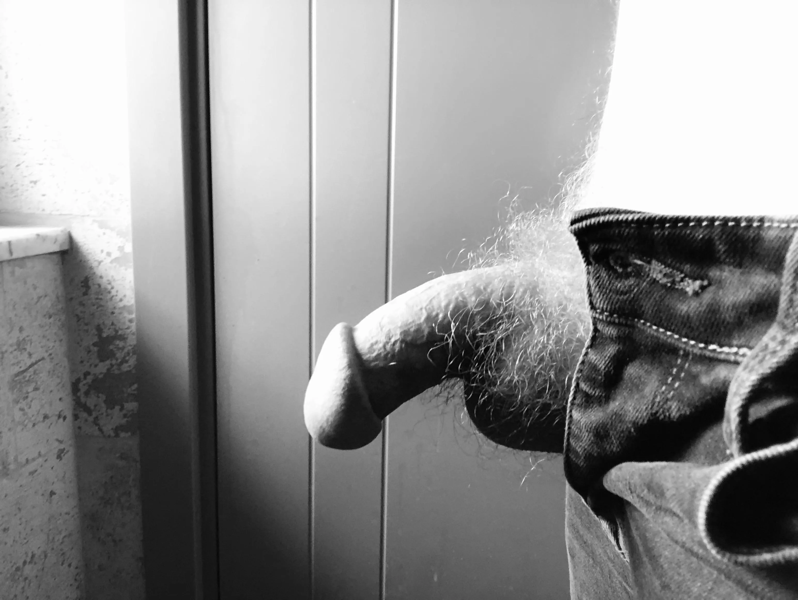 Some bw pics posted by pineappleanas