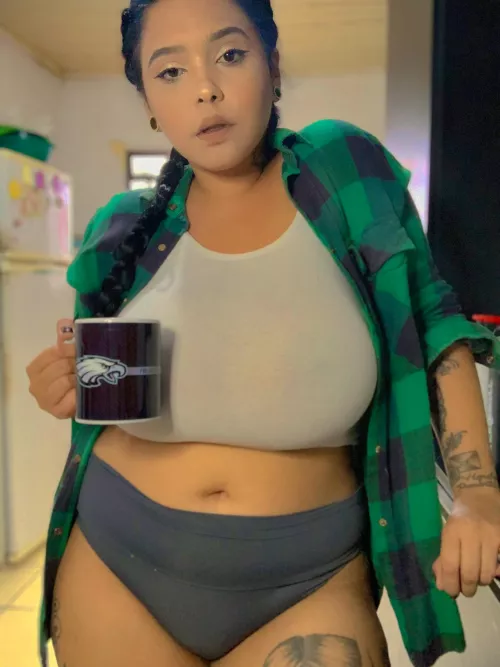 some coffee by Mizzhelena