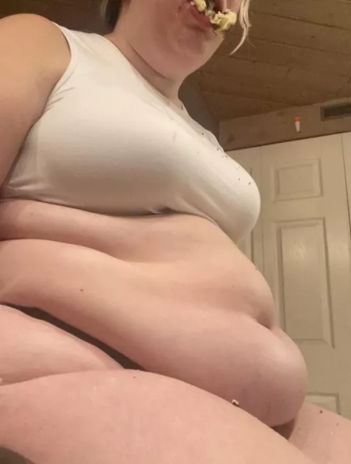 Some girls are well read, mine is well fed. 🍩 by myfatblondegf