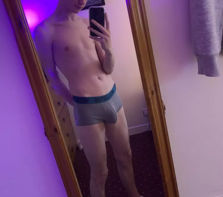 Some modesty for once posted by SheaEeluoc