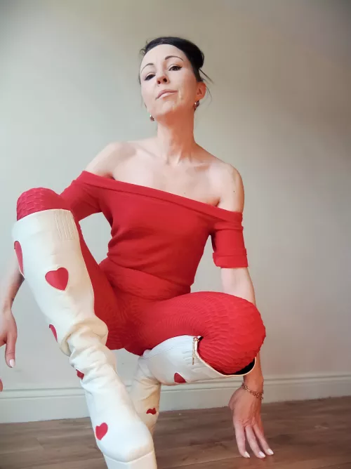 Some Retro Coolness To Brighten Up Your Day by LearahLyfshyn