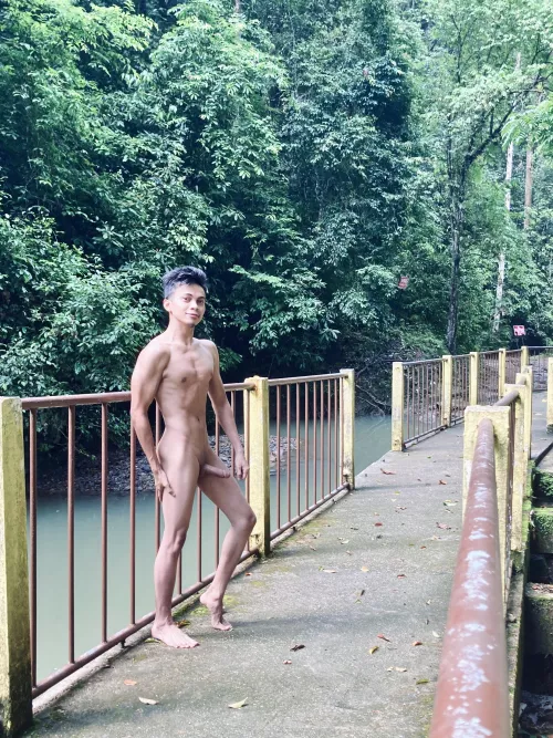 Somebody definitely will see me walk！ by Maxcro12