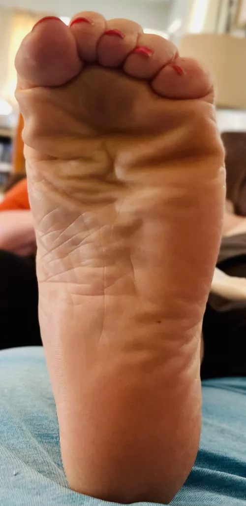 Somebody is glad I’m home! Getting a foot rub before I make them pretty again! by Friendly_Soles