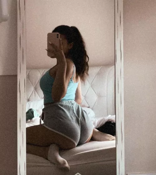 Somebody tributes my crush ? by Dicklover1563