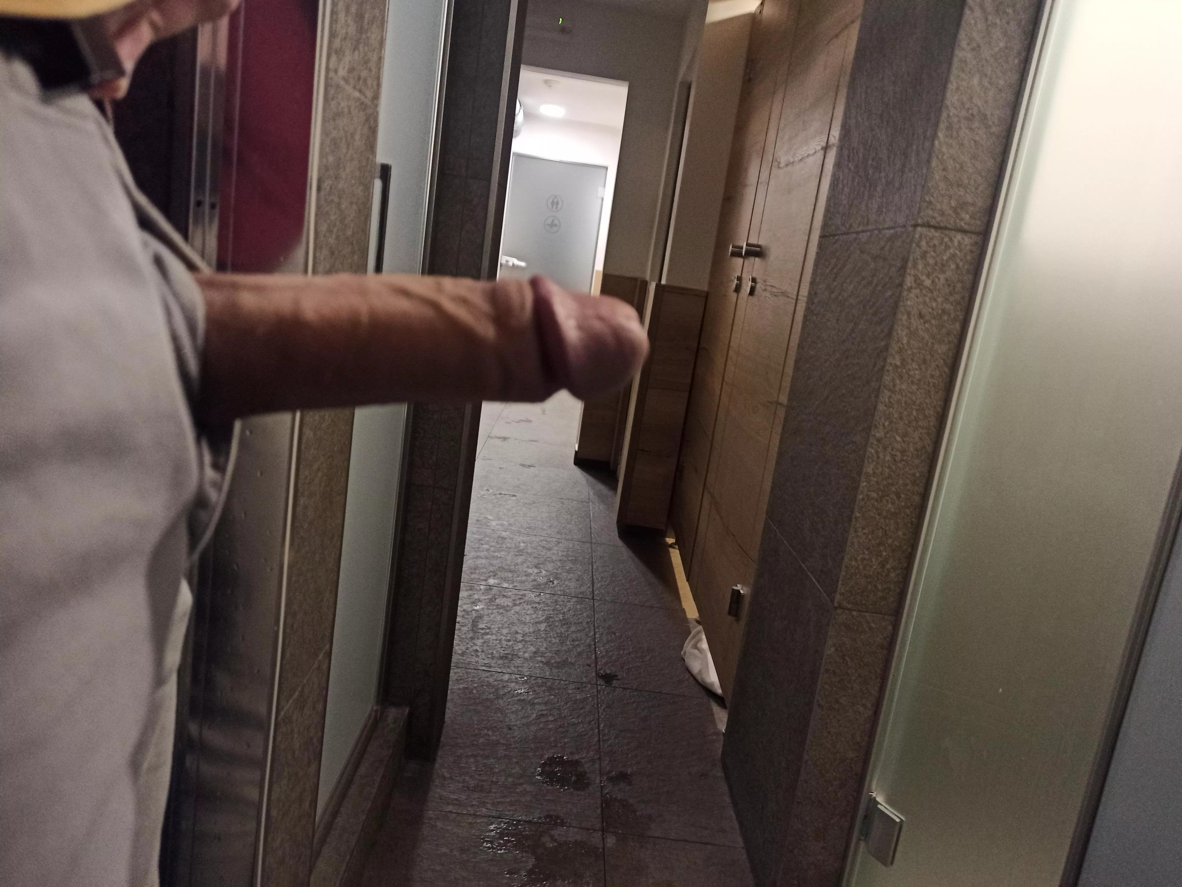 Somebody was changing there in the first stall...😅 posted by Single_Variation_407