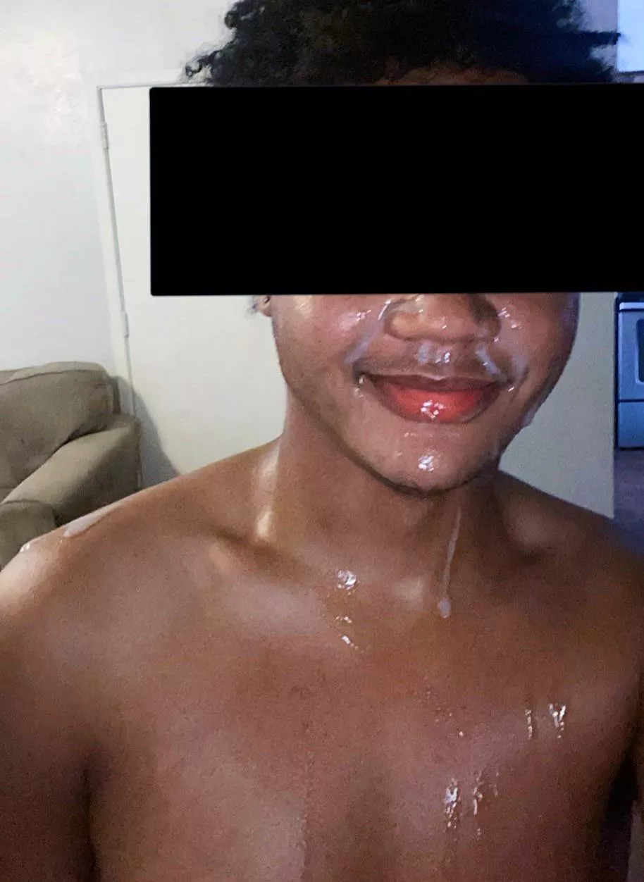 Someone add more💦🤤 posted by Jftorn37