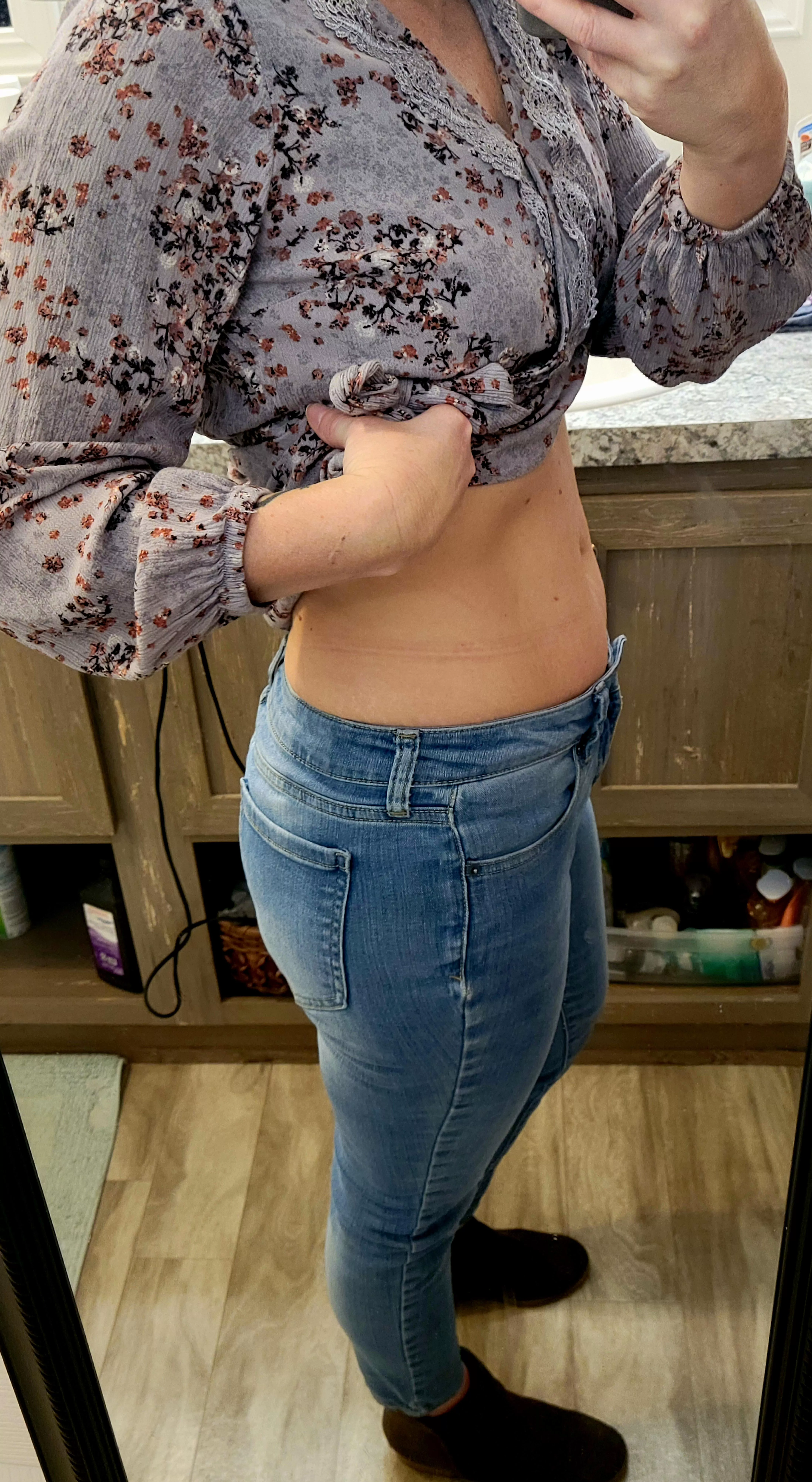 Someone asked for more jean pics!! Here you are! ;) posted by nlicious01