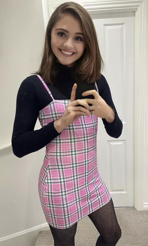 Someone else asked the other day and it’s got me wondering, how old are the people that follow and like me? Just interested! 🥰😘 Xxx by MyGirlySissySecret