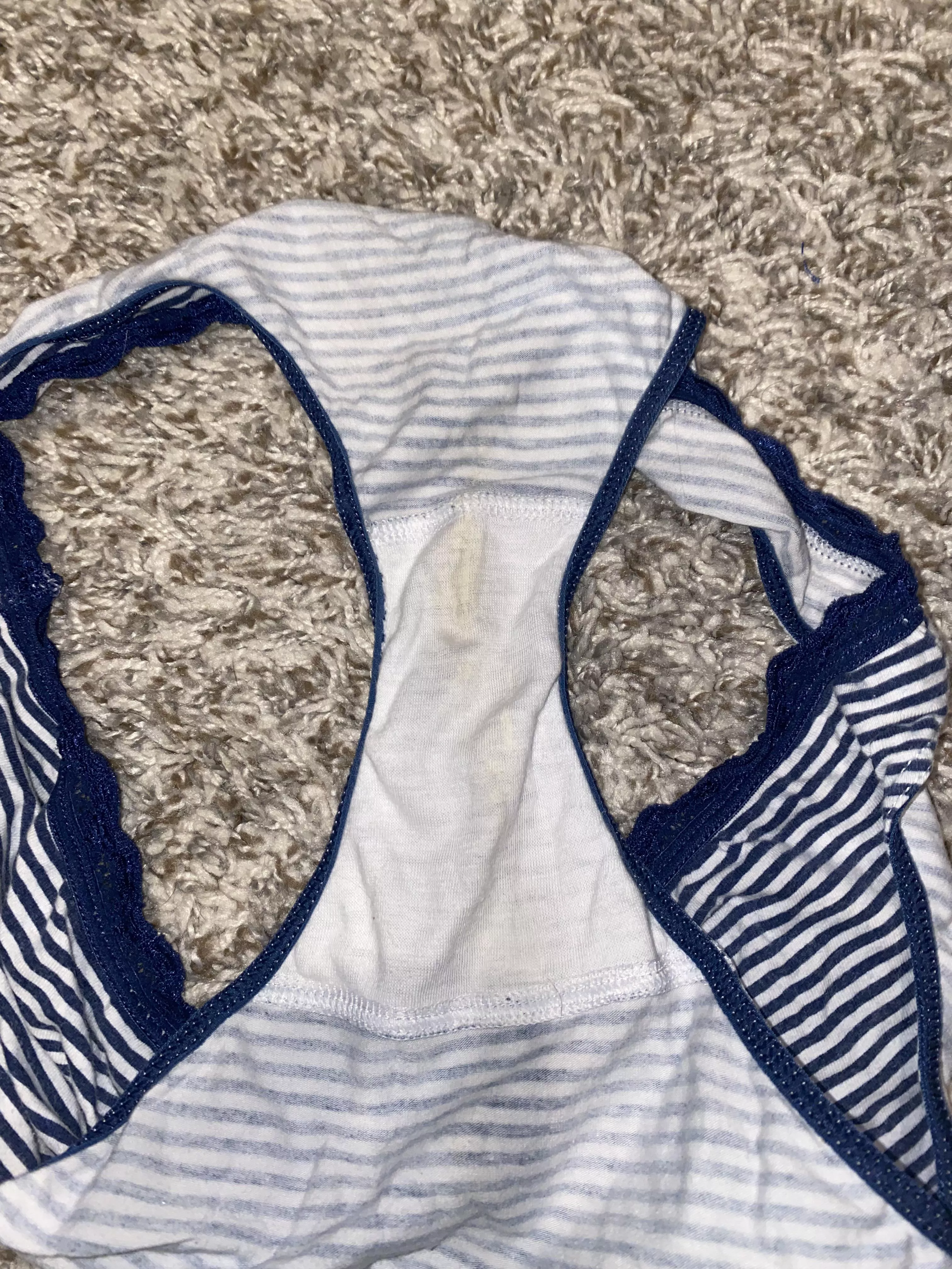 Someone had some dirty dreams last night. posted by b8679