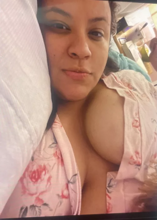 Someone please cum on this latina for me (dm) by Cassibean1