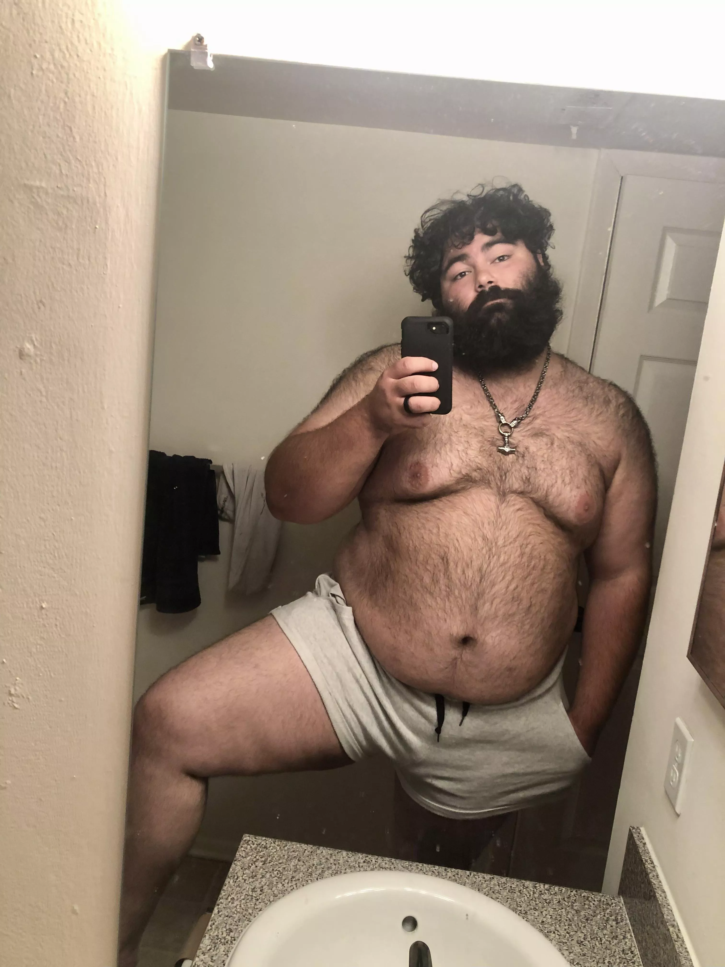 Someone told me it’s big game season and they wanted a hunt posted by Azrealsplayhouse