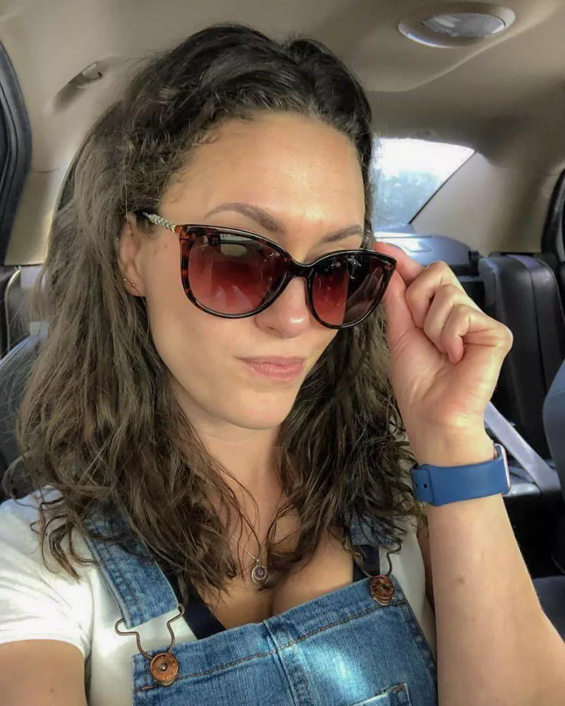 Someone told me that I should post here posted by hotwife2812