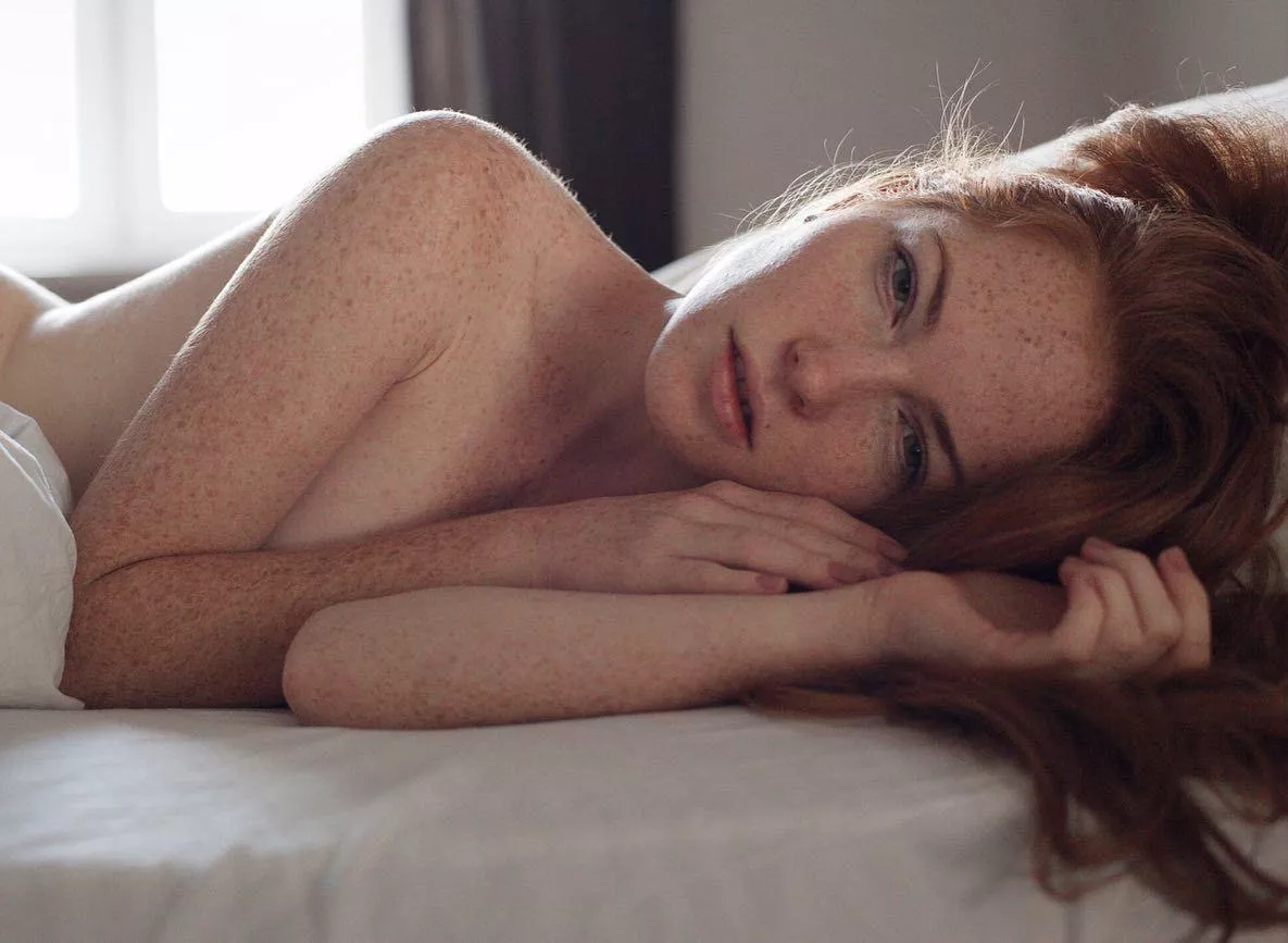 Someone wakes up to this. Let’s take a moment to event him posted by Kreigstern