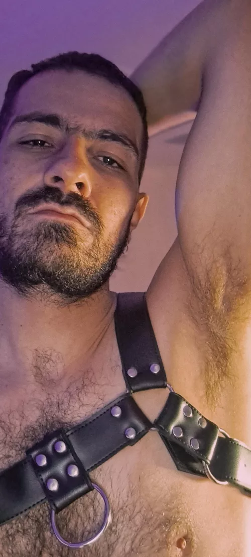 someone wanna lick? by bonjour_carl